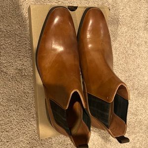 FLORSHEIM Mens Chelsea Boots Leather Dress Boots for Men
